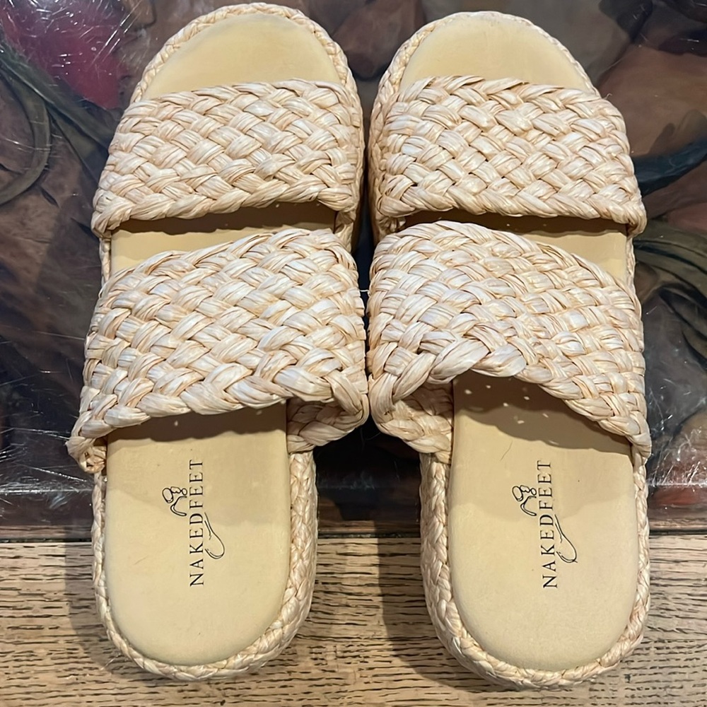 Like New Naked Feet Sandals